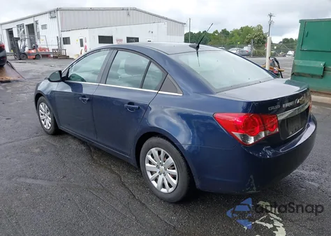 2011 Chevrolet Cruze Ls z USA, uszkodzony, nr VIN 1G1PC5SH2B7157098